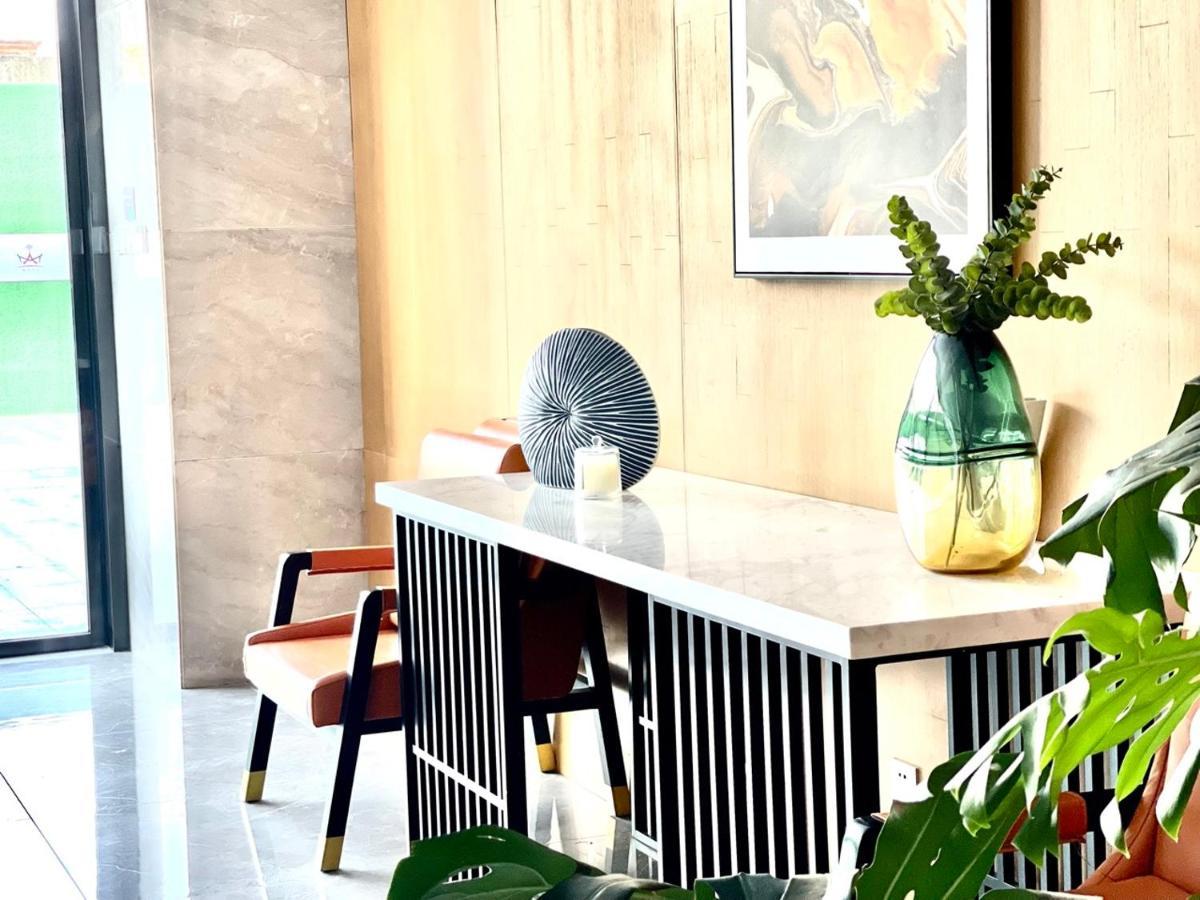 U Mall Apartments - 400M To Sokha Beach シアヌークビル エクステリア 写真