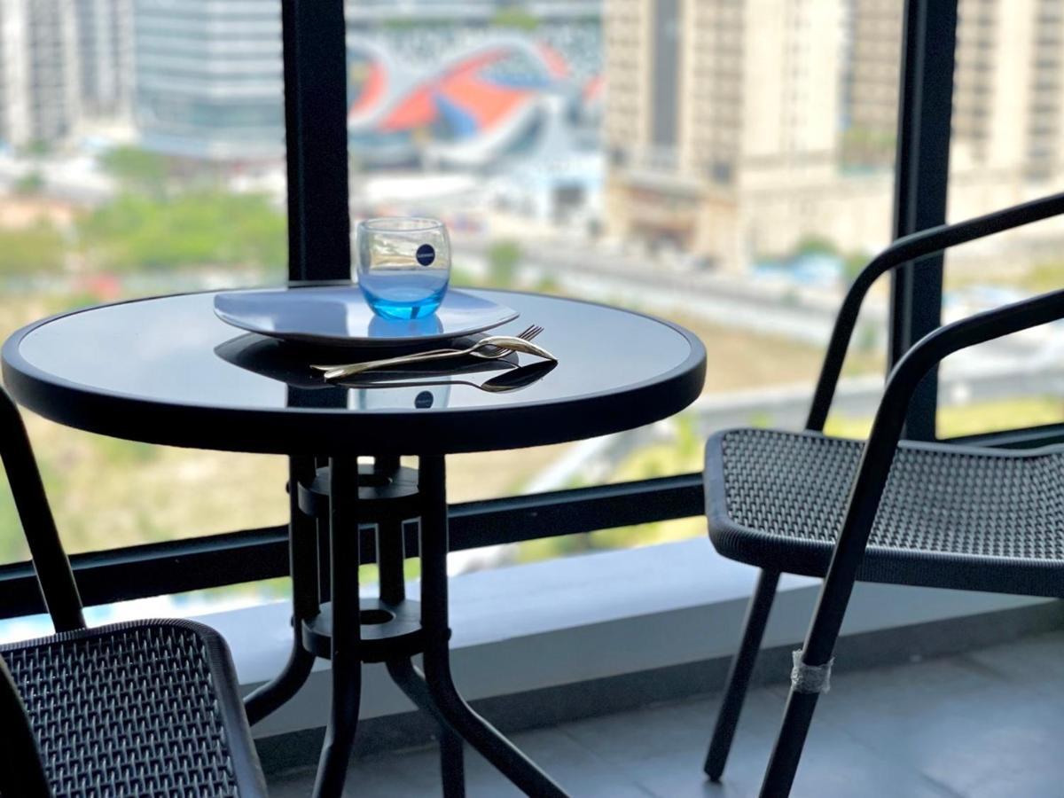 U Mall Apartments - 400M To Sokha Beach シアヌークビル エクステリア 写真