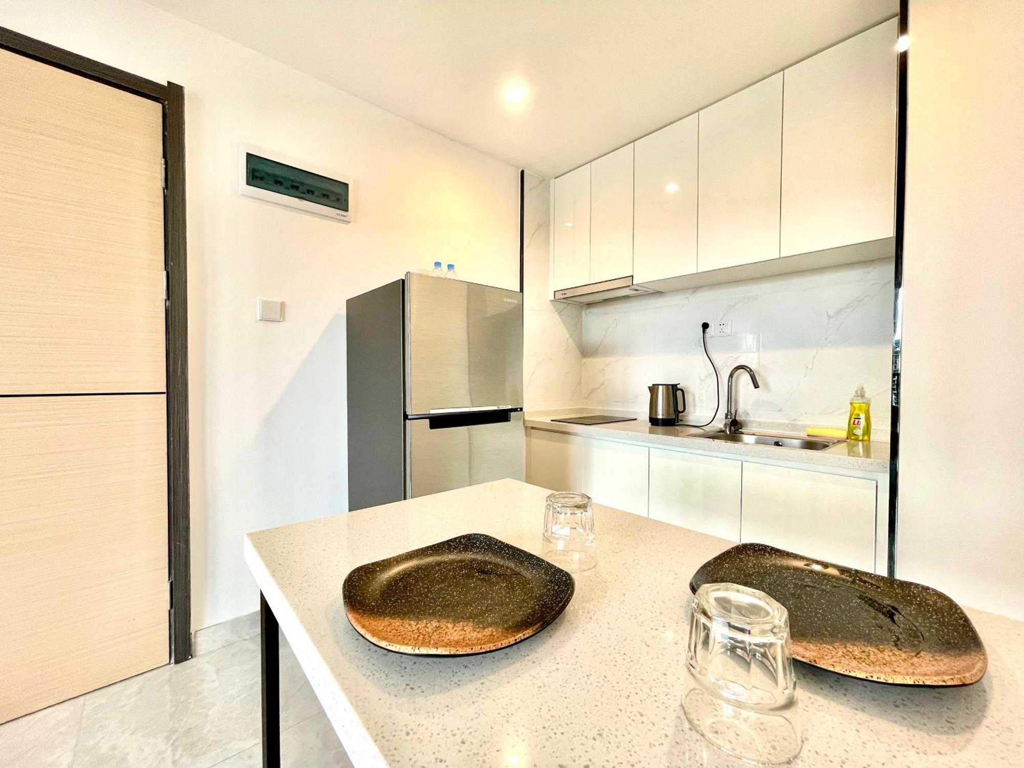 U Mall Apartments - 400M To Sokha Beach シアヌークビル エクステリア 写真
