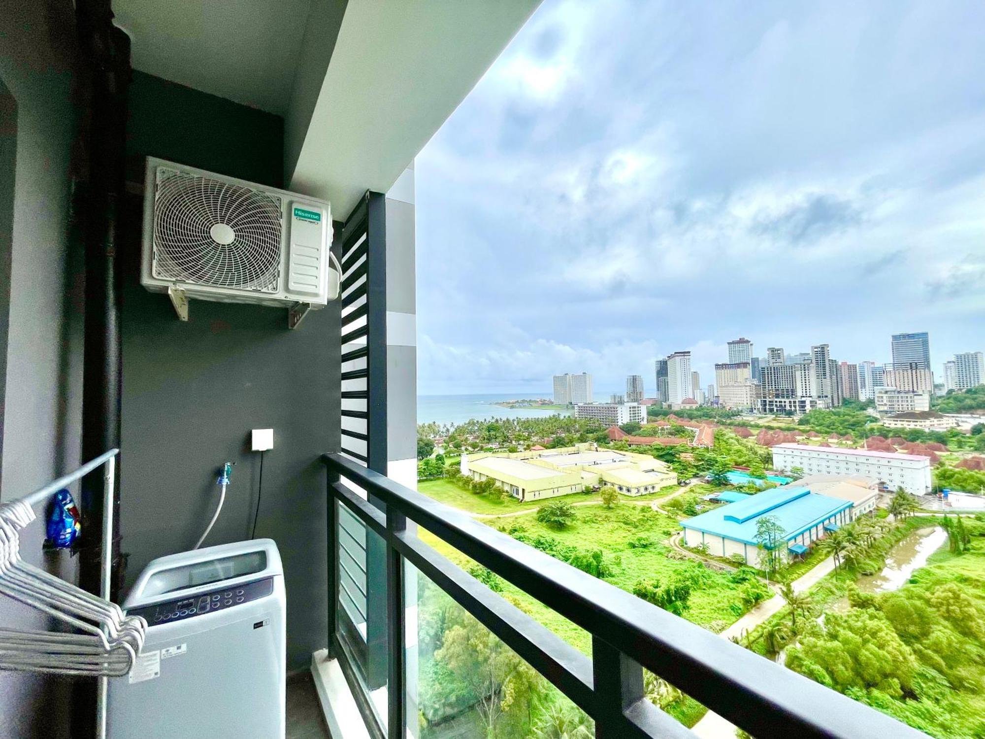 U Mall Apartments - 400M To Sokha Beach シアヌークビル エクステリア 写真
